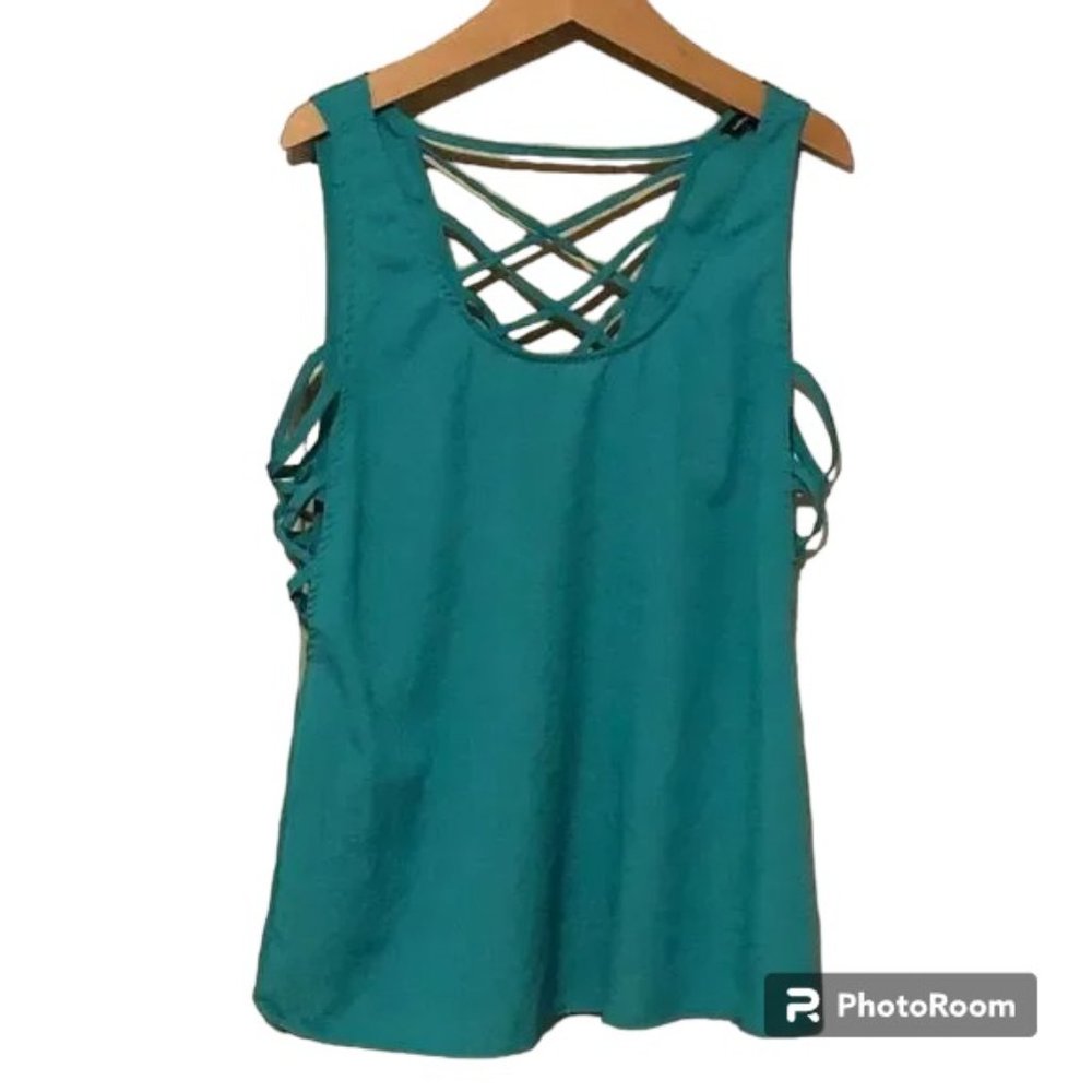Naked Zebra Crisscross Cut Out Teal Blouse, Size Medium.